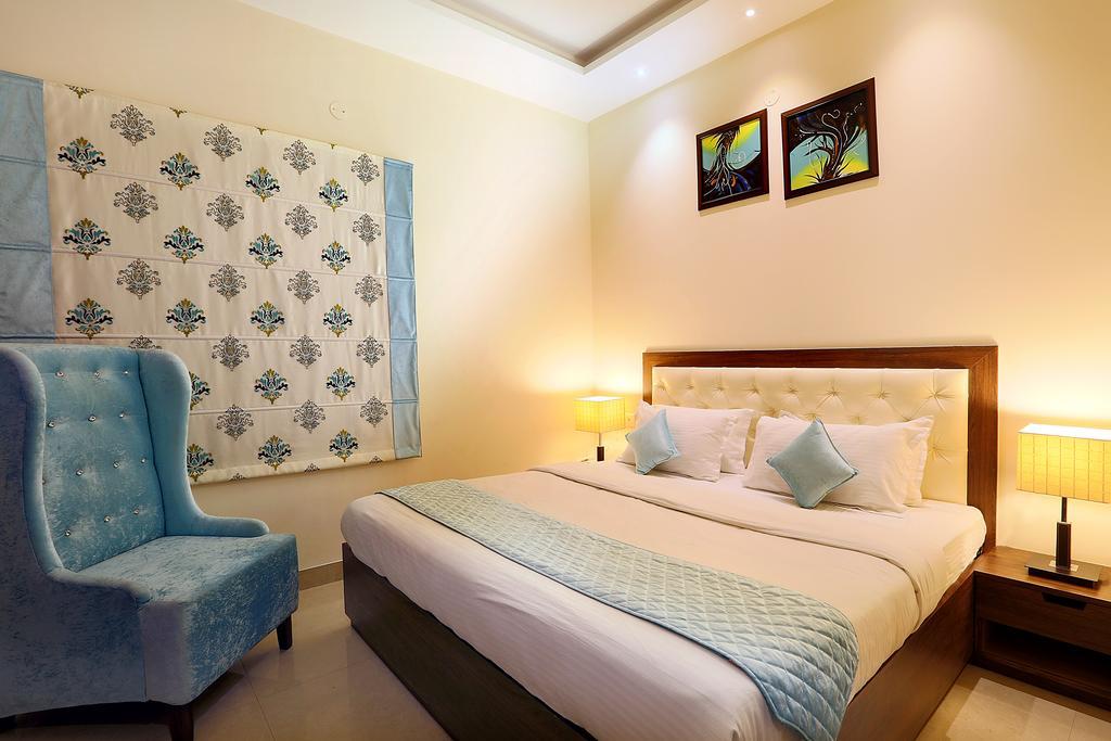 Hotel Rk Grande Ludhiana Quarto foto