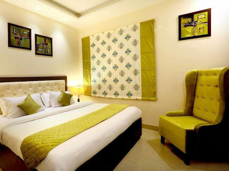 Hotel Rk Grande Ludhiana Exterior foto