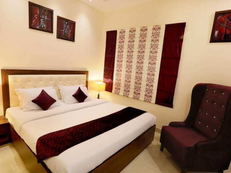 Hotel Rk Grande Ludhiana Exterior foto